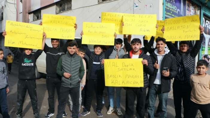 Kibar Feyzo gerçek oldu... Adanalı gençlerden başlık parası isyanı! "700 bin TL'ye kız mı alınır?"