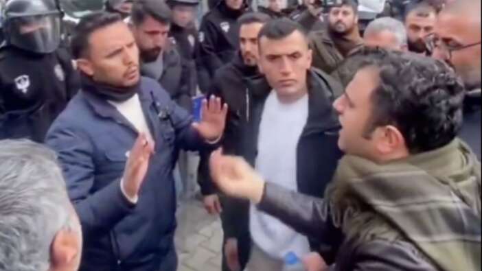 Suruç sınırında gerginlik! DEM Partili Ömer Öcalan'dan polise skandal sözler: Provokatörlük yapıyorsunuz!