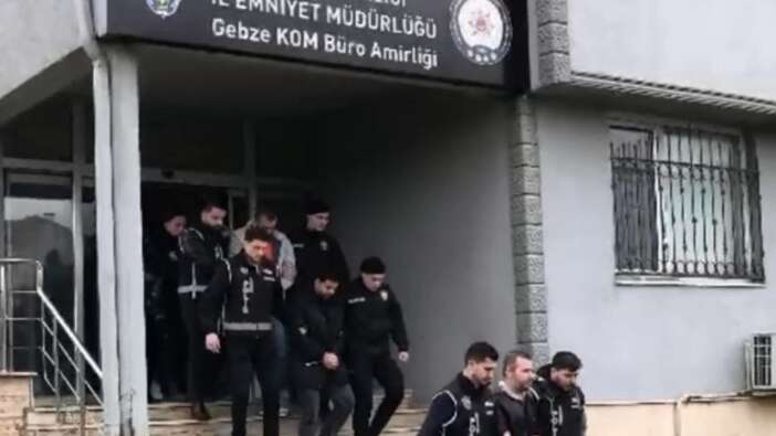 Kocaeli'de film gibi olay: Hastanelik ettikleri adamın 12 gün başında beklediler