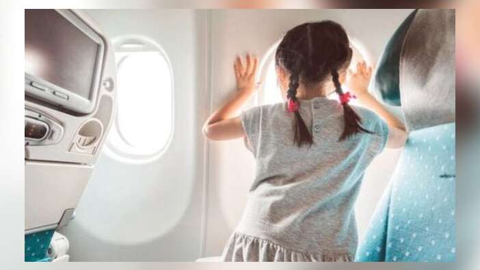 Cenevre'den Kostarika'ya biletsiz, pasaportsuz uçtu