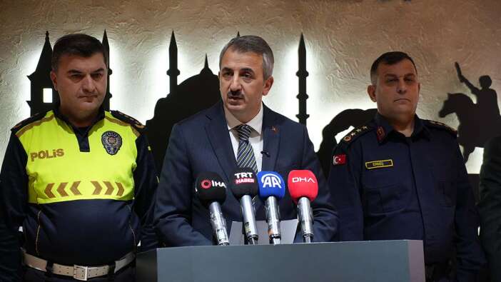 Edirne Valisi Yunus Sezer açıkladı: Meriç Nehri’nde debi düşüyor, taşkın riski yok