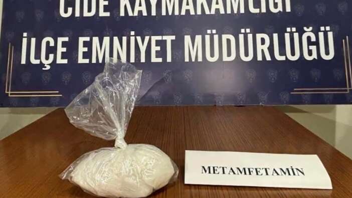 Kastamonu'da uyuşturucu operasyonu: 200 gram metamfetamin ele geçirildi