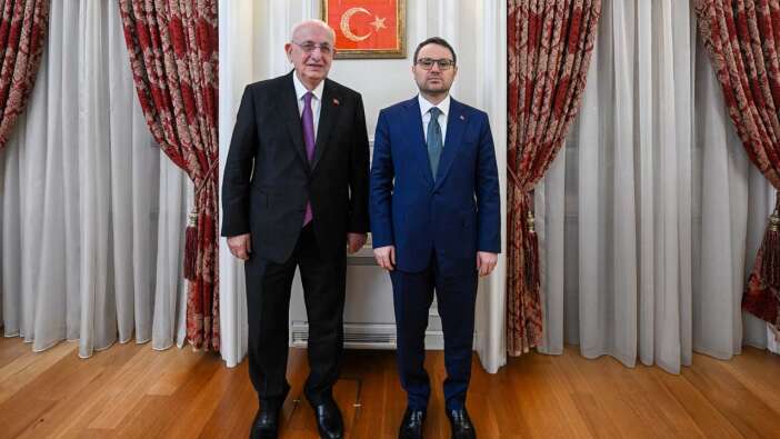 Adalet Bakanı Akın Gürlek'e Eski Meclis Başkanı İsmail Kahraman'dan ziyaret