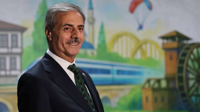 Sakarya Büyükşehir Belediye Başkanı Yusuf Alemdar kimdir, kaç yaşında, hangi partiden?