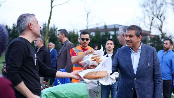 Esenler 'Ramazan Rahmettir' diyecek