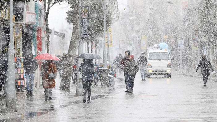 Soğuk hava etkisini artırıyor: 13 ilde kar alarmı