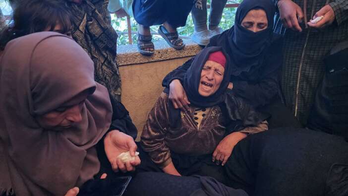 Ramazan'ın ilk gününde kanlı baskın! İsrail güçleri Doğu Kudüs'te bir Filistinli gence kıydı, 200 koyunu yağmaladı!