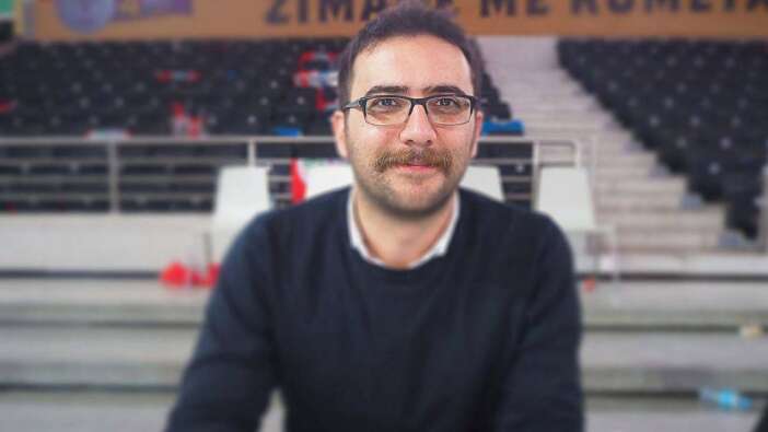 Arabalar, oteller, paralar... CHP'li gazetecinin sponsoru Beşiktaş Belediyesi çıktı: "Belediye otobüsüne bile binmedim" demişti