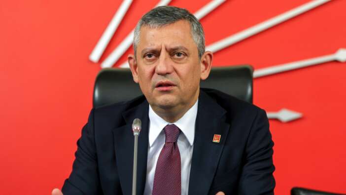 Özgür Özel köprüyü bırak, köprünün altındakine bak... CHP'li Üsküdar Belediyesi ilçenin en değerli arazilerini parsel parsel satışa çıkardı!