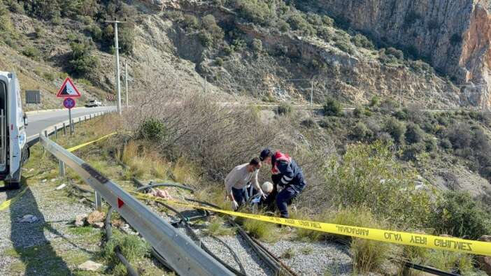 Antalya'da yol kenarında bulunan kadın cesedinin kimliği belli oldu