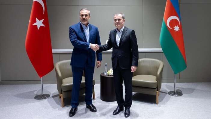 Hakan Fidan Azerbaycanlı mevkidaşı ile telefonda görüştü