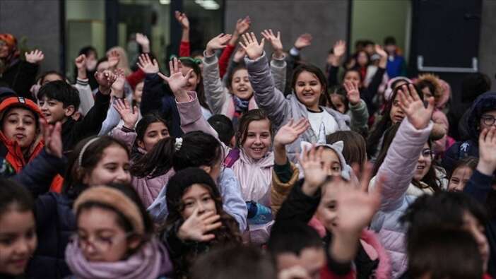 Milyonlarca öğrenci için yeni dönem başlıyor! İkinci dönemin ilk zili yarın çalacak...