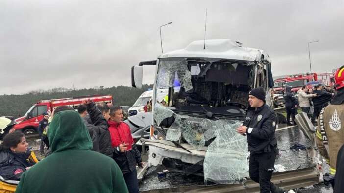 Başakşehir'deki kazada şehit olduğu söylenen polis memuru kalp masajıyla hayata döndü!