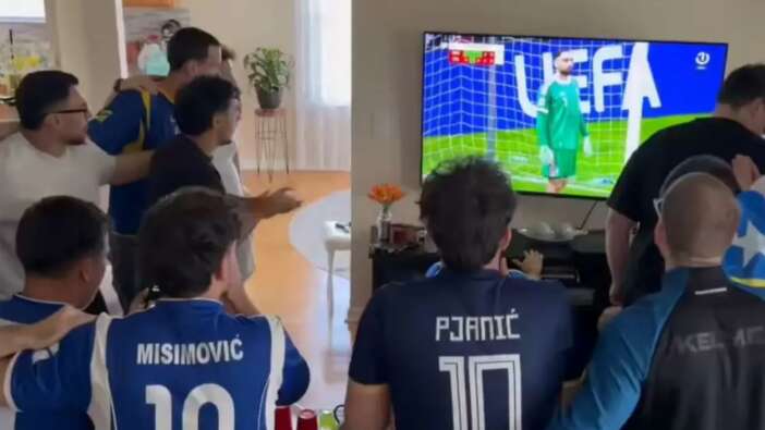 Bosna, İtalya'yı devirdi... Penaltılarda nefesler tutuldu! Dünya Kupası'na katılmalarını tekbirlerle kutladılar! İşte o anlar...