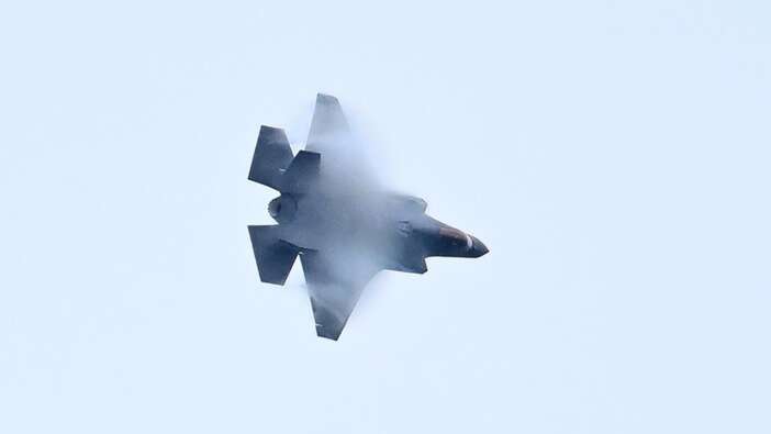 Yetkililerden doğrulama geldi: ABD F-15 savaş uçağı İran semalarında düştü