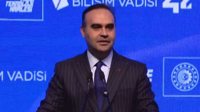 Sanayi ve Teknoloji Bakanı Mehmet Fatih Kacır'dan teknoloji üreten ülke vurgusu: "Bugün 23 yıl öncesine göre bambaşka bir Türkiye var"