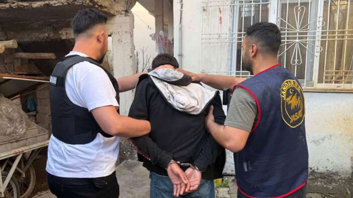Kişisel verilerimizi terör örgütlerine pazarlamışlar! MİT'ten nokta operasyon: Siber şebekenin beyni kıskıvrak yakalandı