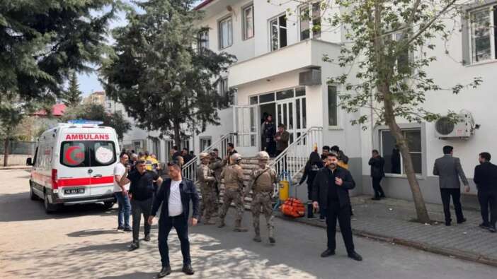 Kahramanmaraş'taki okul saldırısında sınıfta bulunan öğrenci anlattı: "Sınıfa girip kaçışınız yok dedi"