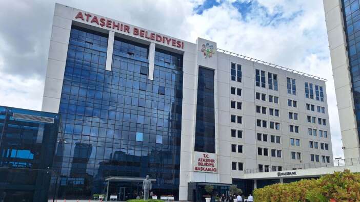 CHP'li Ataşehir Belediyesi’ne yönelik rüşvet soruşturmasında şok detaylar! Dinlemeye takılan ifadeler dikkat çekti: "Ne kadar yonttular seni? 6,5 milyon dolar… Bu konuya girince kalbim kötü oluyor"