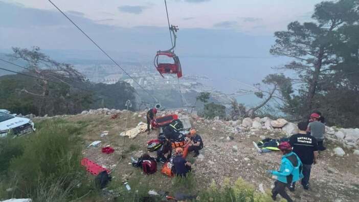 CHP'li başkan da sanıkları arasındaydı! Antalya'daki teleferik kazası davasında karar: 8 sanığa hapis cezası