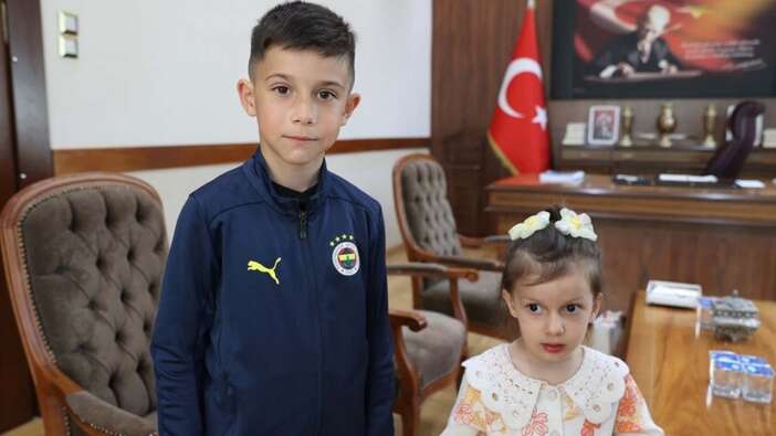 Cumhurbaşkanı Recep Tayyip Erdoğan'la tanışma hayalini gerçekleştiren Mutlucan Korkmaz o anları anlattı: "Aynı şiiri yine okurum ve yine çok mutlu olurum"