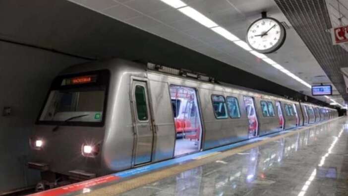Metro İstanbul duyurdu! Taksim durağı kapatıldı: Artık Taksim'de durmayacak...