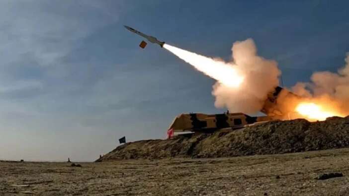 Orta Doğu'da tansiyon yeniden yükseliyor! BAE'den açıklama: 4 İran füzesini engelledik