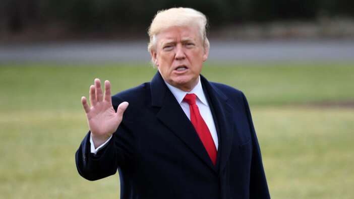 Trump bozuk saat misali: Yine aynı sözleri tekrarladı: İran bizimle anlaşmak istiyor