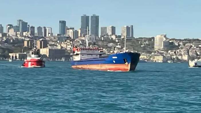 Sıcak gelişme! İstanbul Boğazı'nda gemi arızası! Boğazda yeşil ışık yandı