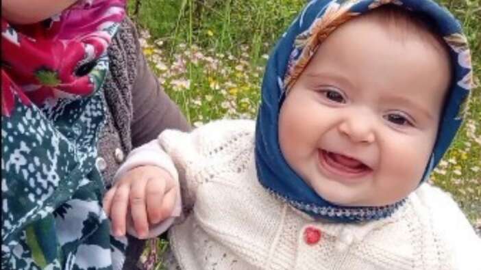 Sosyal medyayı sallayan gezgin bebek: Annesi anlattı! "Sürekli onu gezdirmek zorundayız"