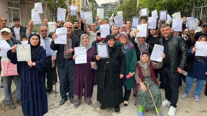 Kağıt üstünde bahçe, gerçekte 40 yıllık yuva: Bornova'da "şeftali bahçesi" isyanı! 300 hanelik mahalle rant kıskacında