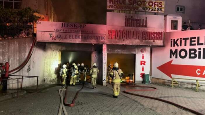 Başakşehir'de büyük yangın! 8 saatte zar zor söndürüldü... Onlarca iş yeri ağır hasar aldı!
