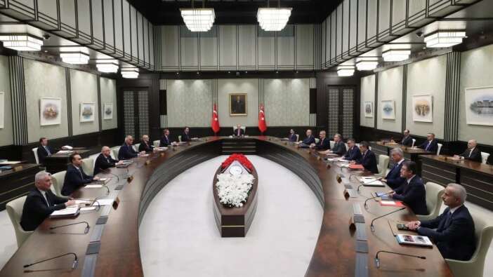 Cumhurbaşkanlığı Kabinesi toplanıyor! Masada birçok başlık var: Ekonomi, Orta Doğu, bayram öncesi tedbirler...