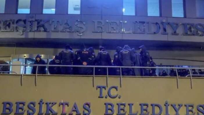 Beşiktaş Belediyesi'nde rüşvet operasyonu: Makam odalarından binlerce dolar ve avro fışkırdı! 5 zanlı gözaltına alındı...