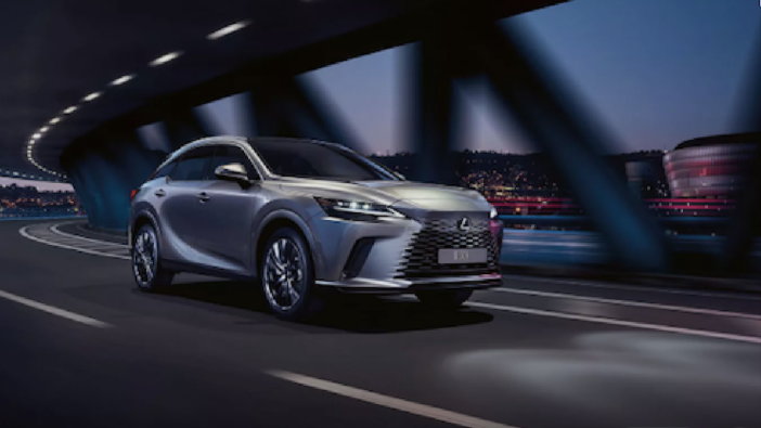 Şehir Hayatında Yeni Bir Dönem: En İyi Hibrit Otomobiller ve Lexus LBX