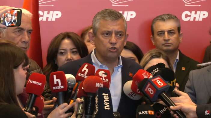 Grup toplantılarını kim yapacak? Özgür Özel merak edilen soruyu cevapladı: Kurultaya kadar grup toplantılarını ben yapacağım, uzlaşma yok!