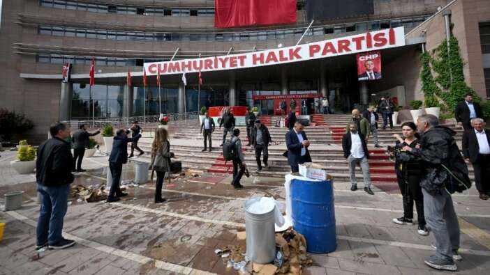 Başsavcılık duyurdu: CHP Genel Merkezi'ndeki tahliye sırasında ve sonrasında yaşananlara ilişkin soruşturma