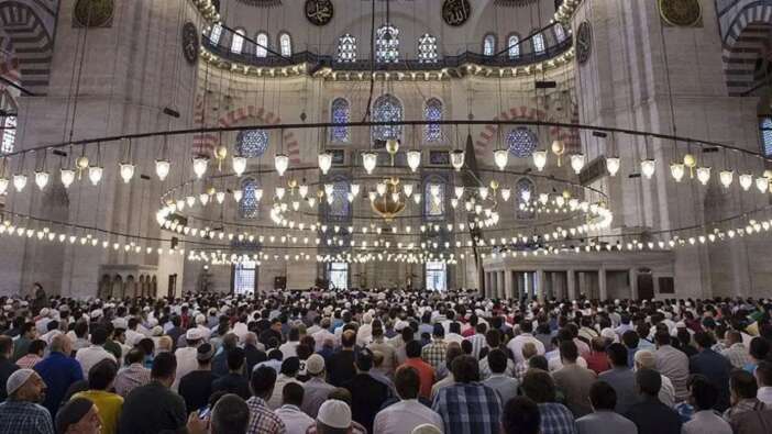 BAYRAM NAMAZI SAATLERİ! İl il Kurban Bayramı namazı saatleri 2026: Bayram namazı kaçta? Ankara, İstanbul, İzmir...
