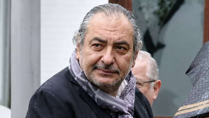 Reha Muhtar hastaneye kaldırıldı