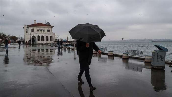 Yaz sıcakları tersine dönüyor! AKOM'dan haber var: İstanbul'da hafta sonu yağışlı geçecek
