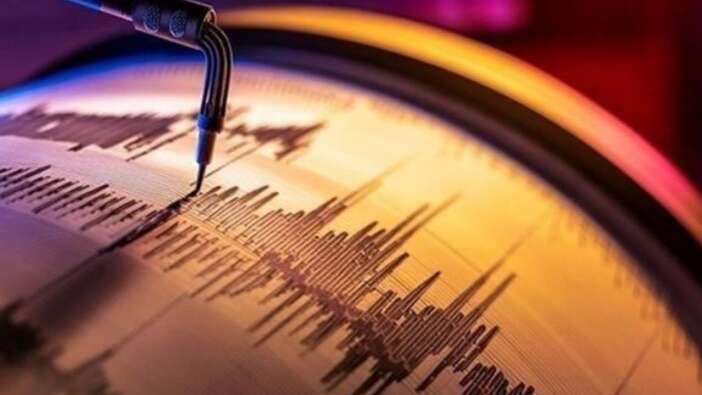 AFAD DUYURDU! İzmir'de korkutan deprem
