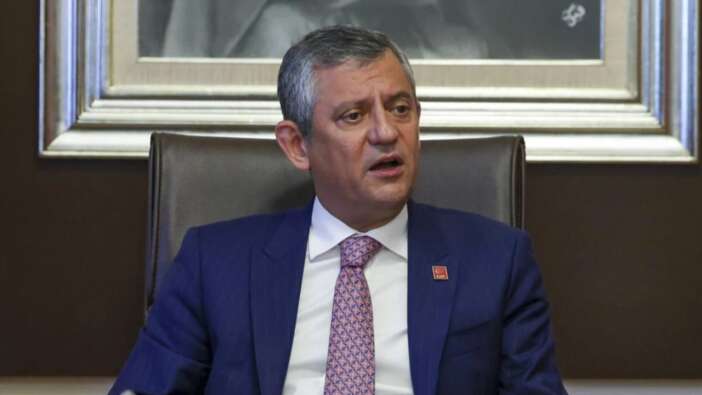 CHP'de büyük kopuş kapıda: Özgür Özel'in görüştüğü iki parti belli oldu!