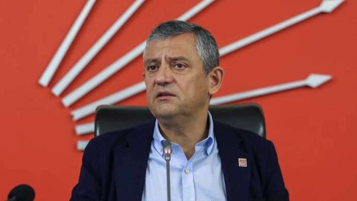 Özgür Özel'e ağır darbe! Yeni parti hayalleri suya düştü: 44 milletvekilinde takıldı