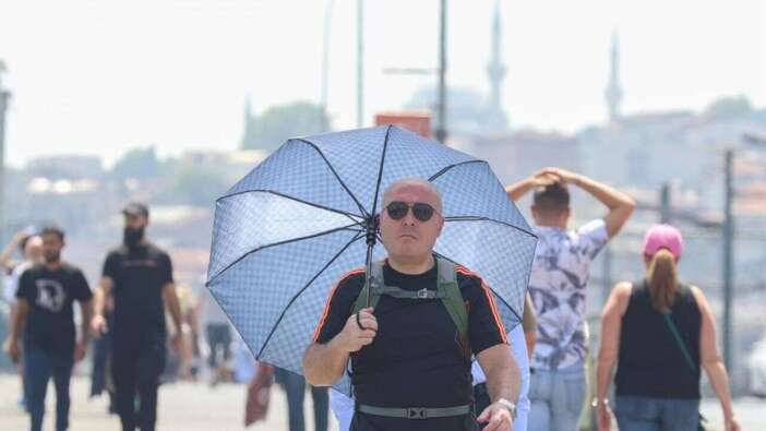 İstanbullular dikkat! Yarın için uyarı geldi: Hissedilen hava sıcaklığı...