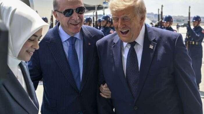 Erdoğan ile Trump'tan 24 saatte ikinci görüşme!