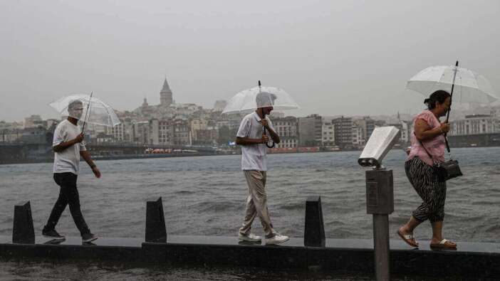 AKOM'dan İstanbul için uyarı geldi! Bu saat aralığına dikkat