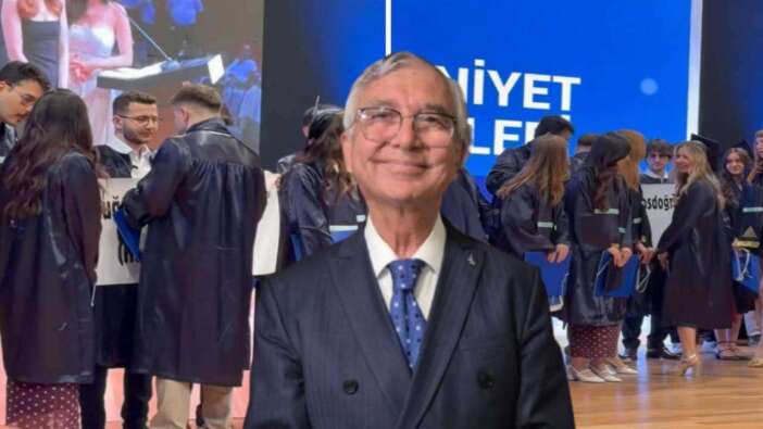 Ayeti sansürlemeye kalkışmışlardı: Skandala alkış tutan Yeditepe'li Hoca Mesut Hakkı Caşın'a tepki yağıyor