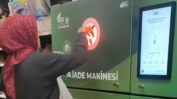 Bolu'da kadınlar arasında depozito rekabeti kamerada: 10 kişinin T.C.'siyle işlem yapıyor