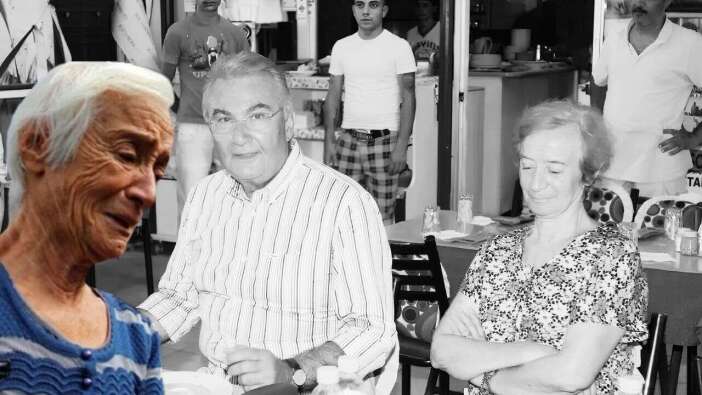 Deniz Baykal’ın eşi Olcay Baykal 88 yaşında hayatını kaybetti