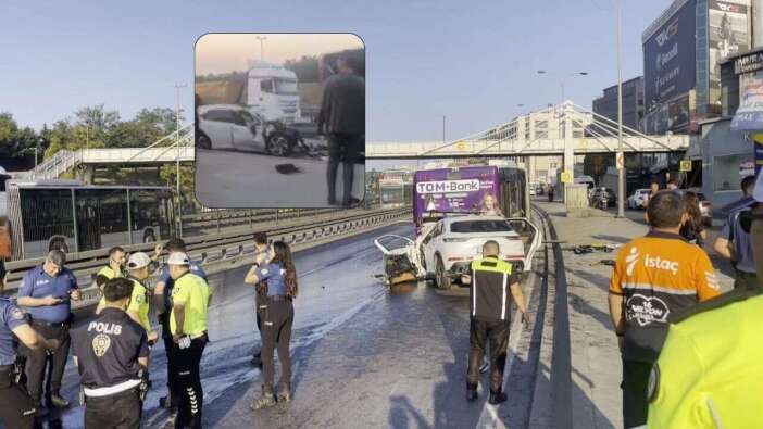 Küçükçekmece'de otomobil İETT otobüsüne çarptı: 3 kişi olay yerinde öldü